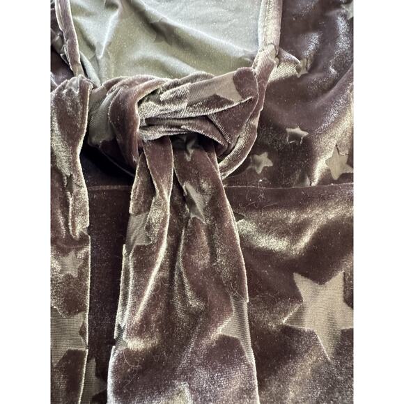 Out From Under Urban Outfitters Long Sleeve Sheer Stars Crop Top Size S Velvet - Picture 3 of 7